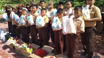 Kegiatan lomba PILDACIL dan sedekah di bulan puasa 