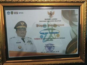 MERAIH TERBAIK III CAPAIAN RAPOR PENDIDIKAN TERTINGGI TINGKAT SD