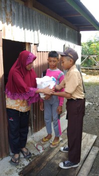 Kegiatan lomba PILDACIL dan sedekah di bulan puasa 